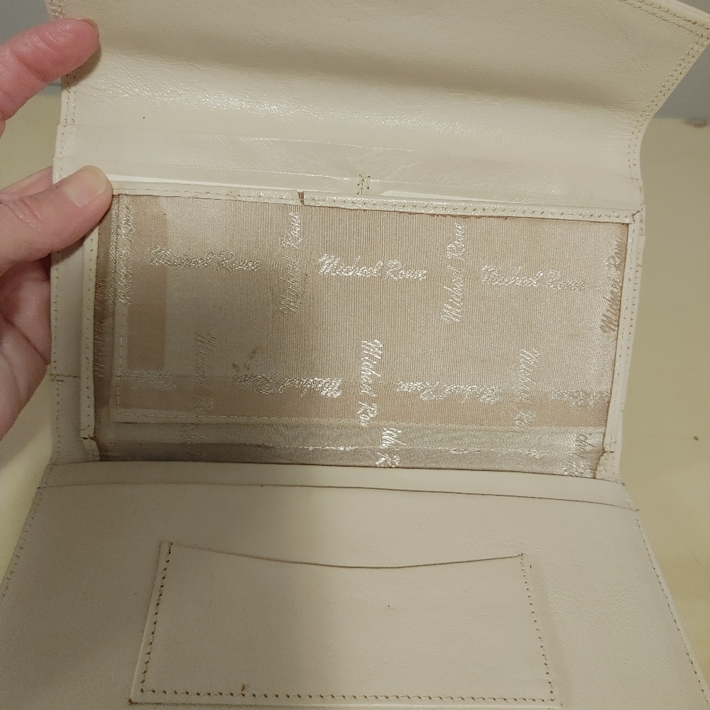 Michael Rome Ivory wallet - Picture 5 of 5